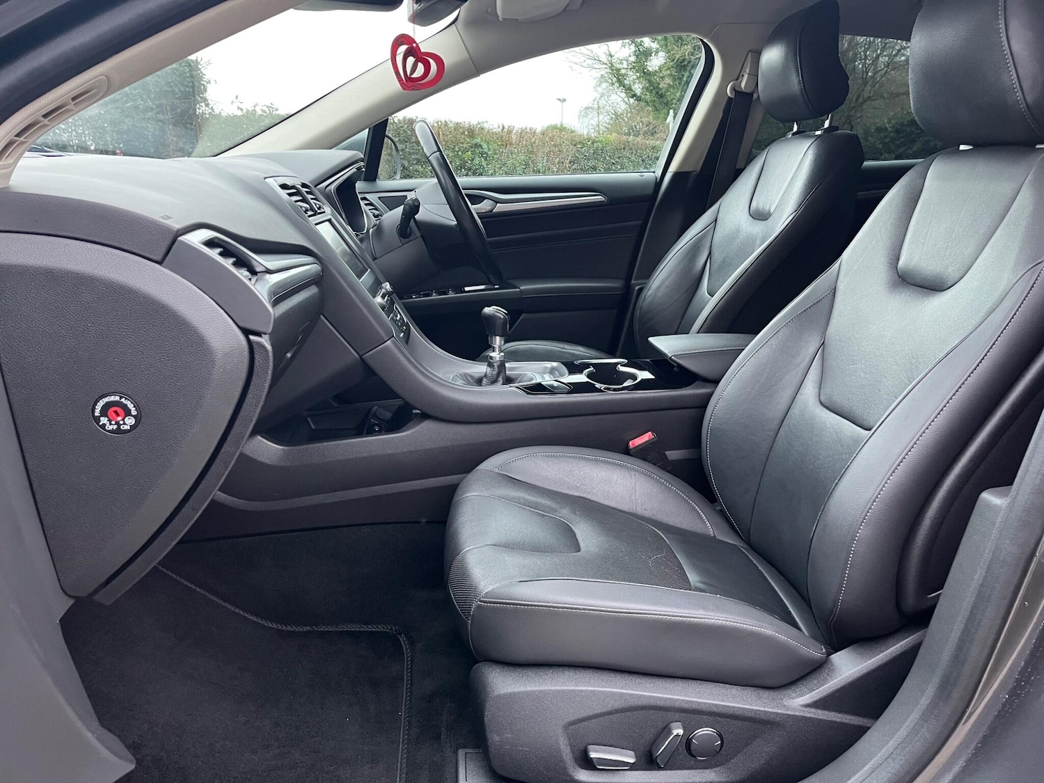 Used Ford Mondeo 2015 for sale - 77479462: Photo 28