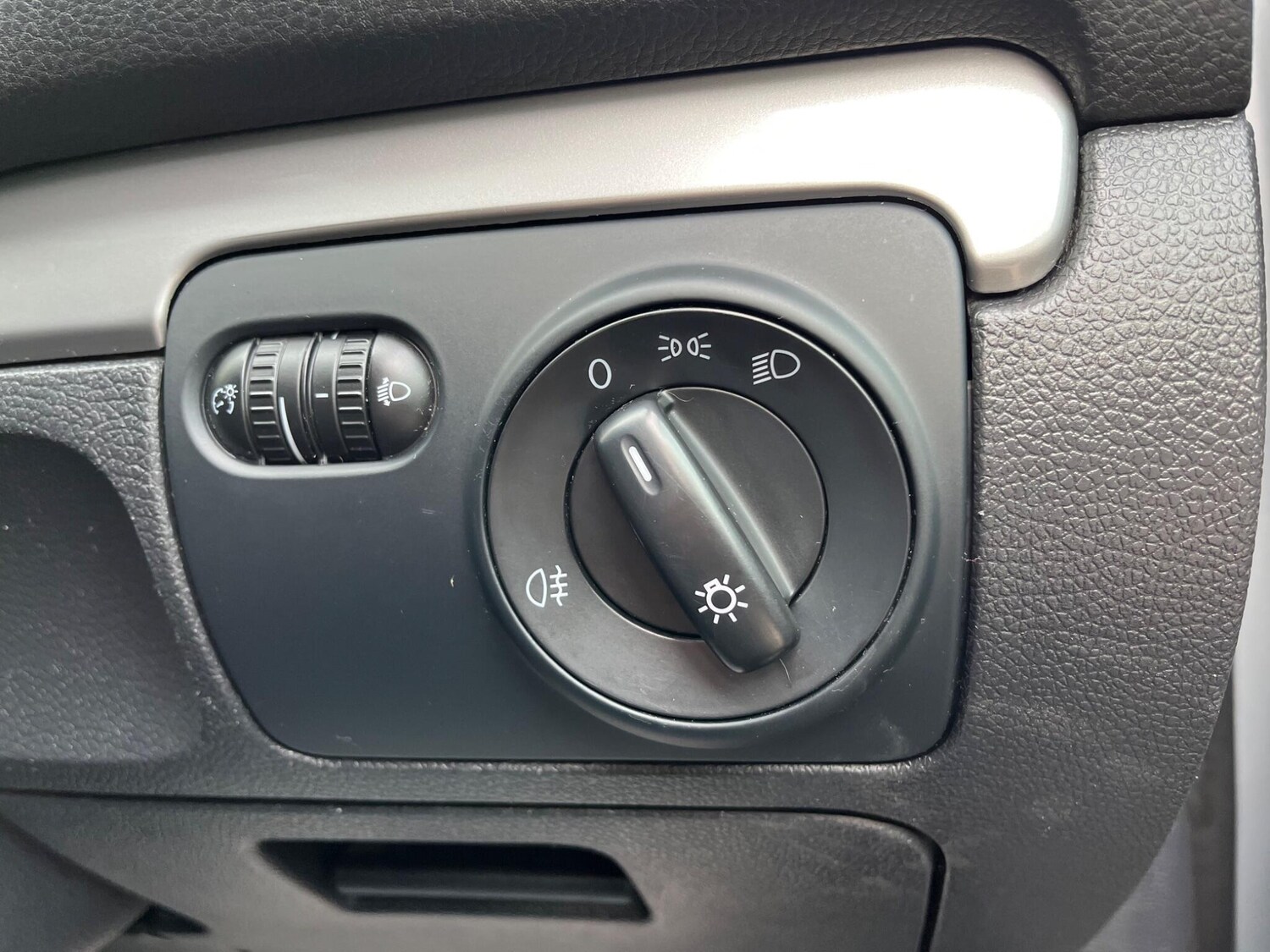 Used Volkswagen Golf for sale - 78128035: Photo 16