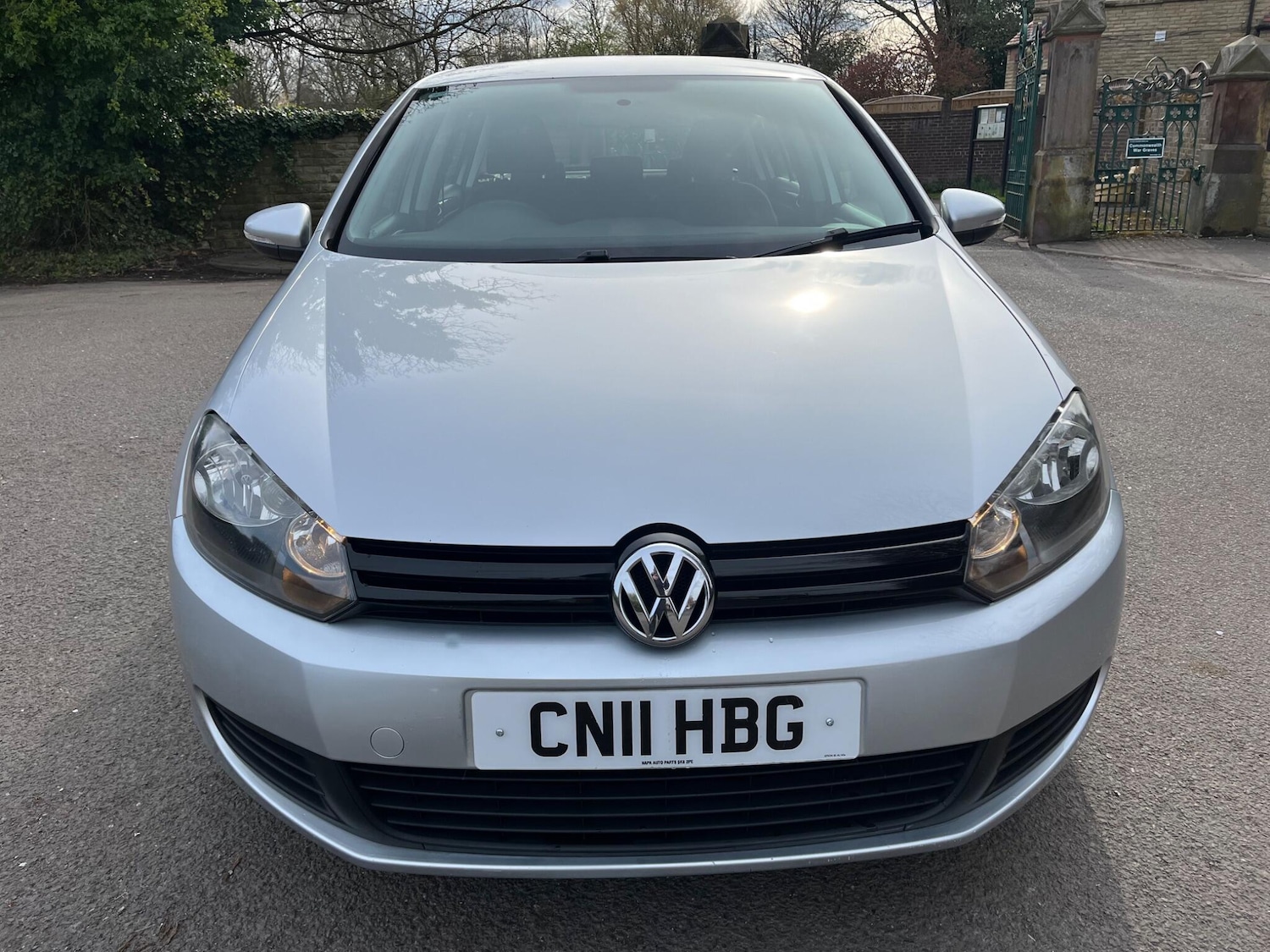 Used Volkswagen Golf for sale - 78128035: Photo 2