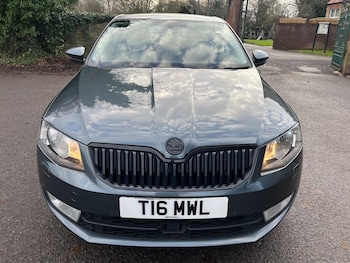 Used Skoda Octavia 2015 for sale - 77015690: Photo