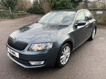 Used Skoda Octavia 2015 for sale - 77015690: Photo