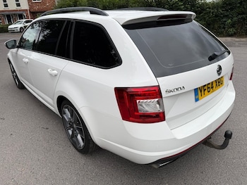 Used Skoda Octavia 2015 for sale - 75623383: Photo