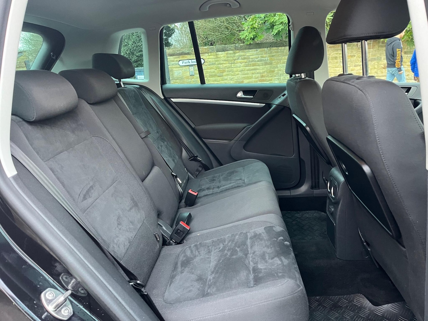 Used Volkswagen Tiguan for sale - 77823632: Photo 12