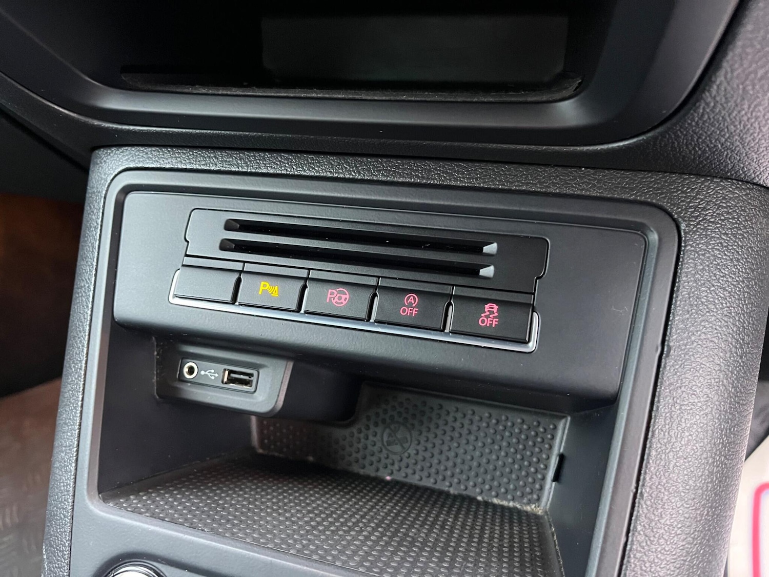 Used Volkswagen Tiguan for sale - 77823632: Photo 17