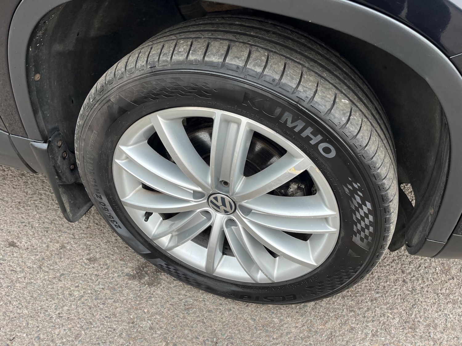 Used Volkswagen Tiguan for sale - 77823632: Photo 24