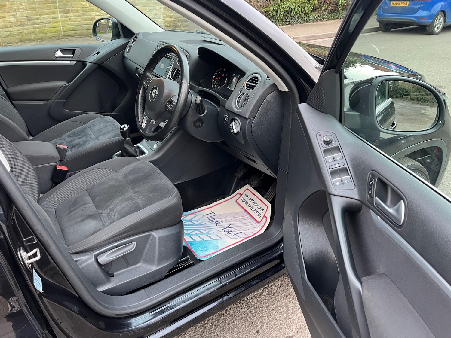 Used Volkswagen Tiguan for sale - 77823632: Photo 32