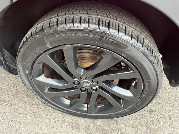 Used Land Rover Discovery Sport 2015 for sale - 76238844: Photo 23