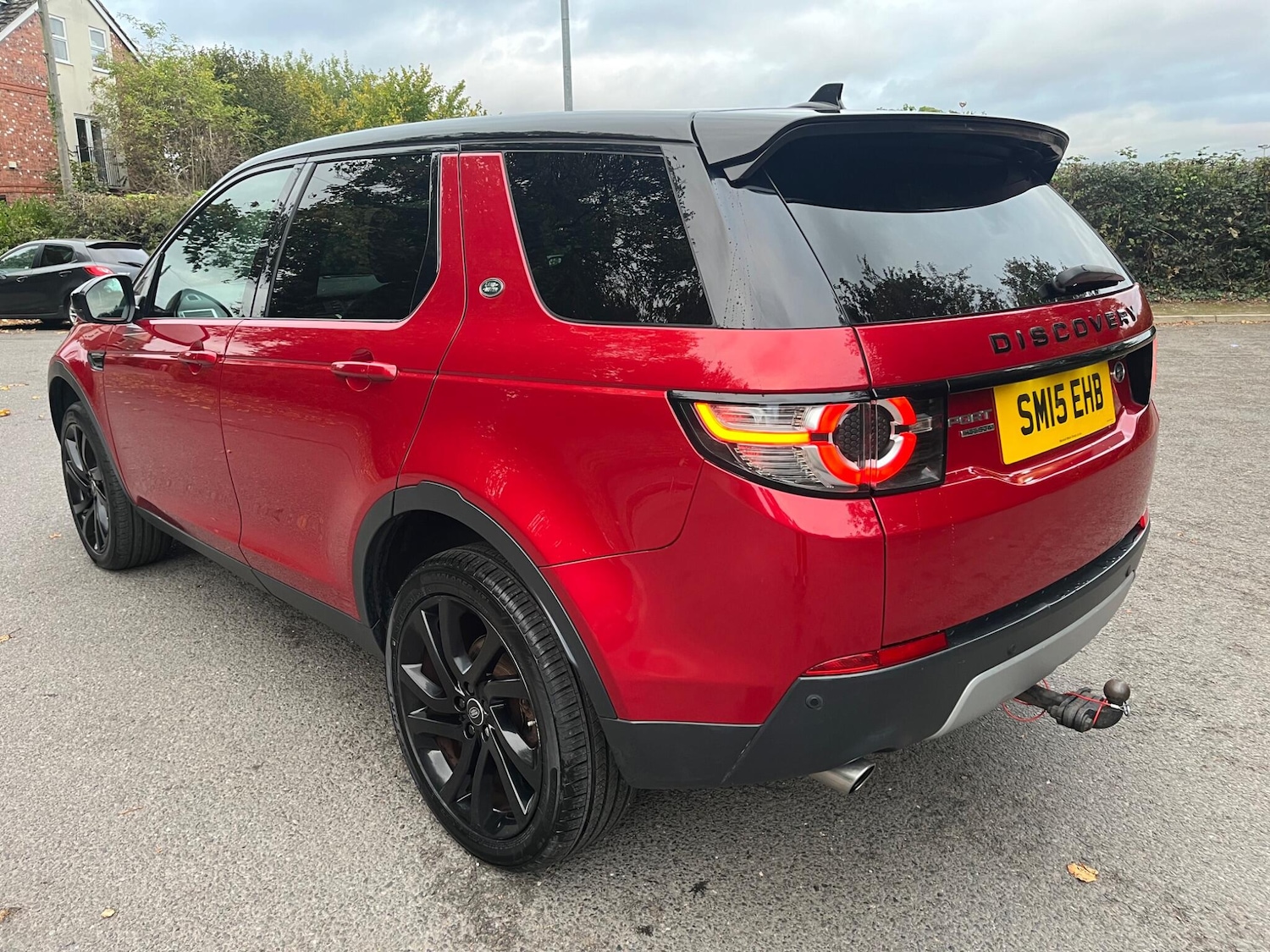 Used Land Rover Discovery Sport 2015 for sale - 76238844: Photo 4
