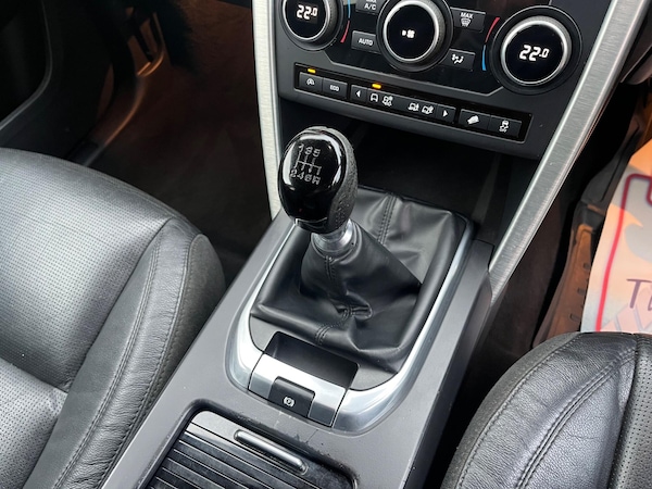 Used Land Rover Discovery Sport 2015 for sale - 76238844: Photo 9