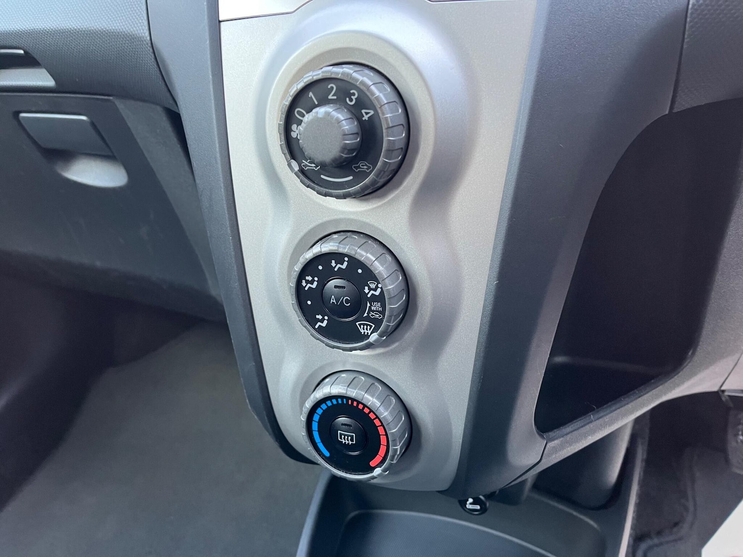 Used Toyota Yaris 2007 for sale - 77015692: Photo 16