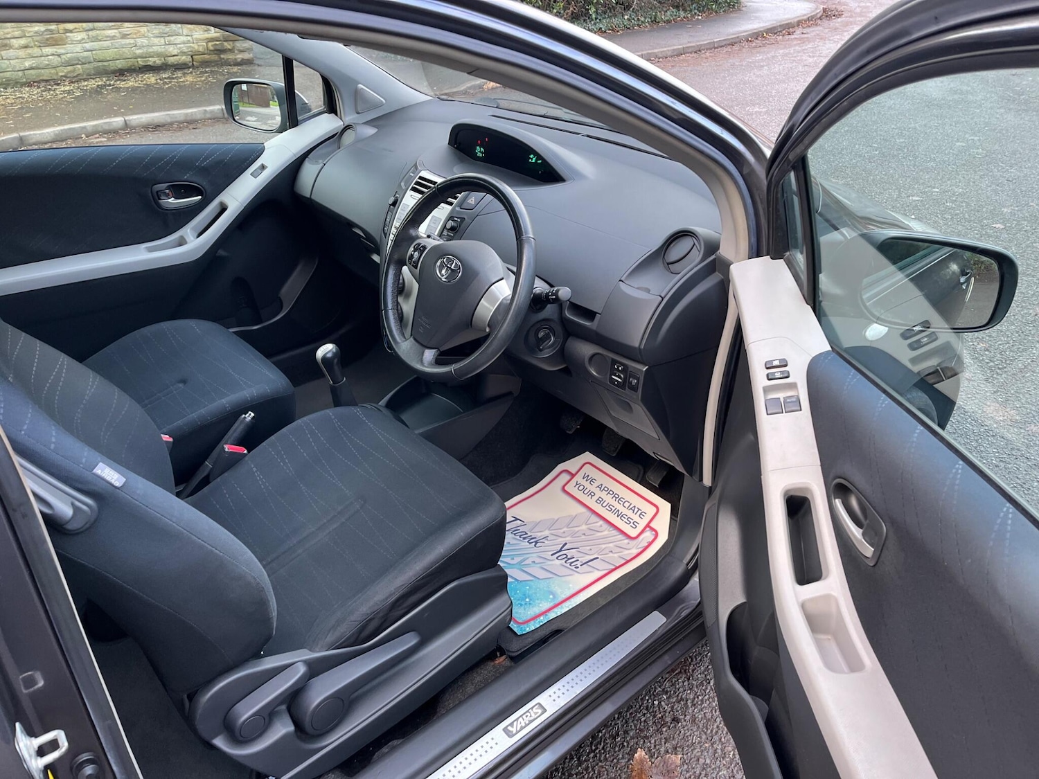 Used Toyota Yaris 2007 for sale - 77015692: Photo 27