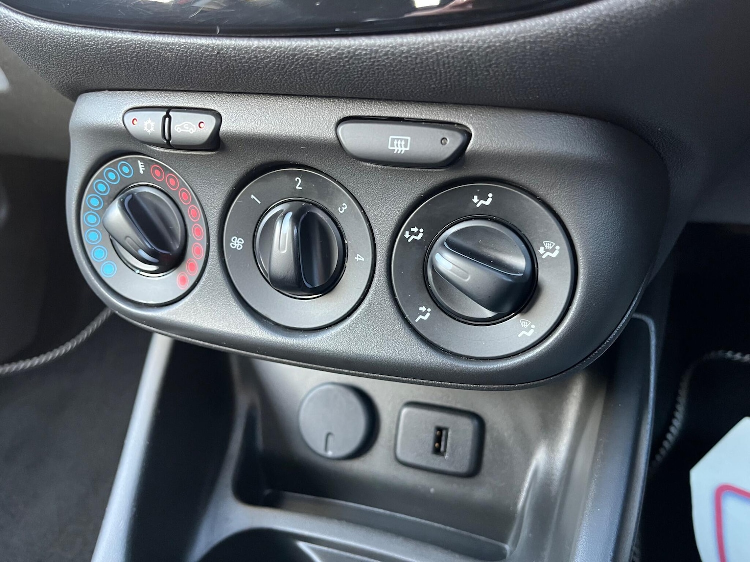 Used Vauxhall Corsa for sale - 78128216: Photo 14