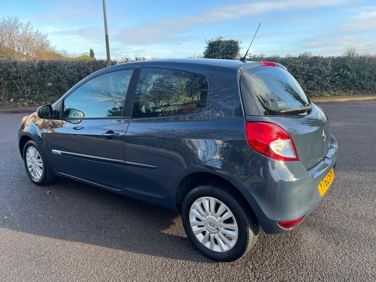 Used Renault Clio 2012 for sale - 77478762: Photo 4