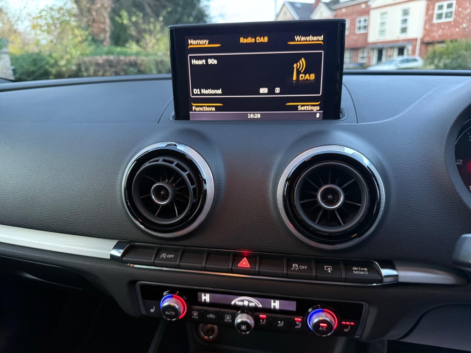 Used Audi A3 2014 for sale - 76759402: Photo 29