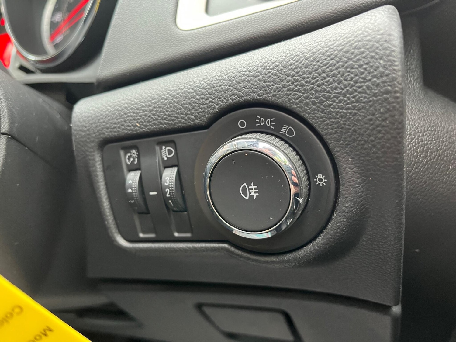 Used Vauxhall Astra 2010 for sale - 76188989: Photo 17