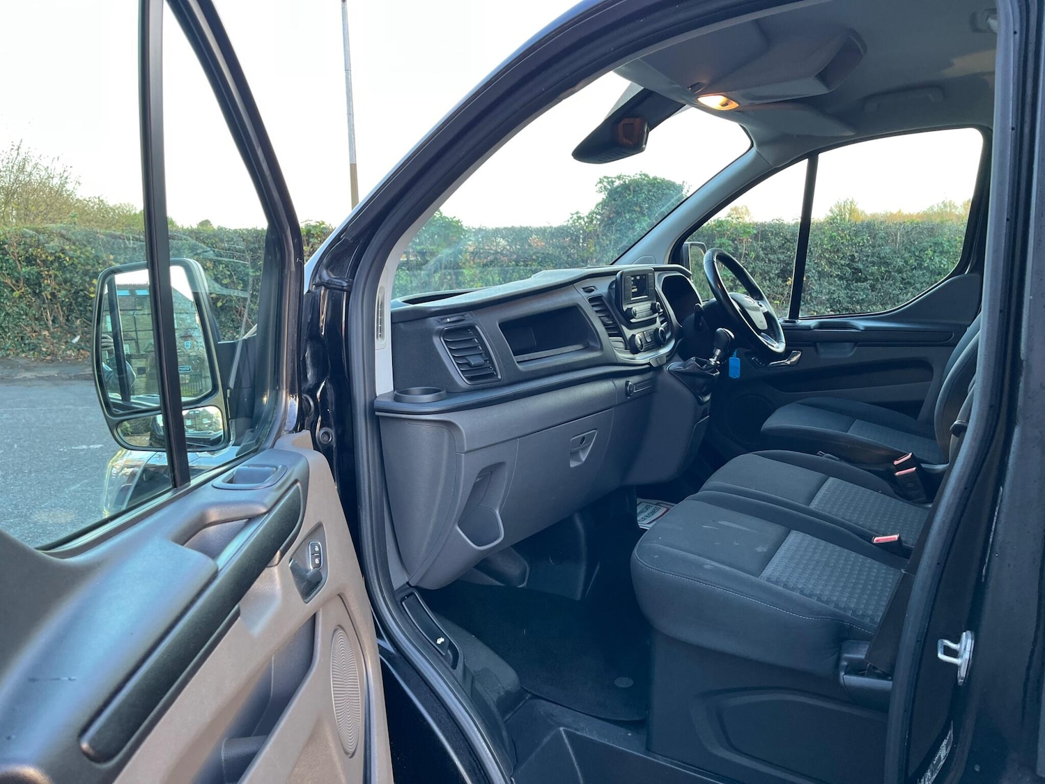 Used Ford Transit Custom 2019 for sale - 76759301: Photo 18