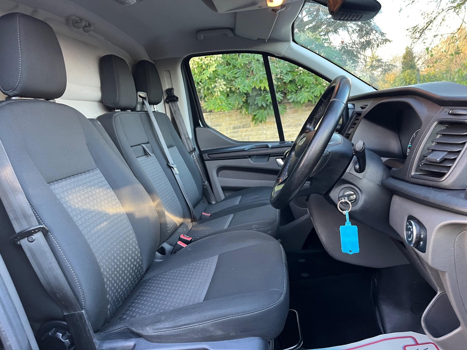 Used Ford Transit Custom 2019 for sale - 76759301: Photo 9