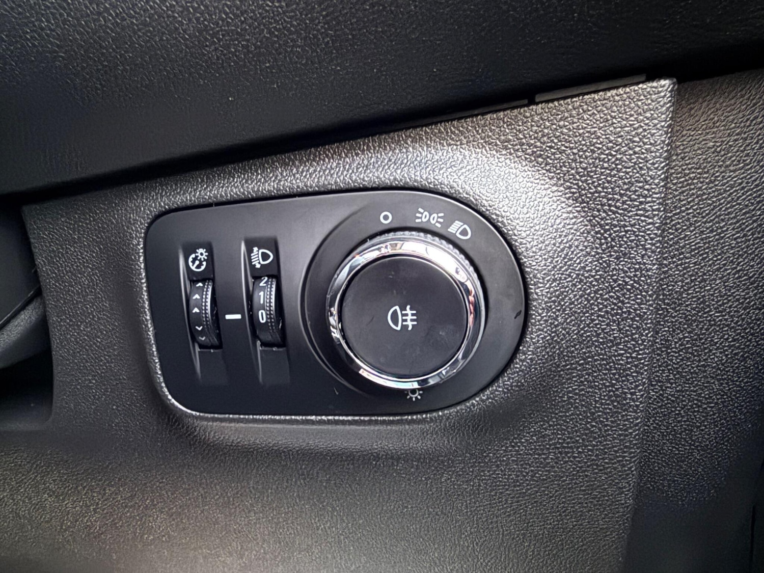 Used Vauxhall ADAM 2013 for sale - 77769262: Photo 15