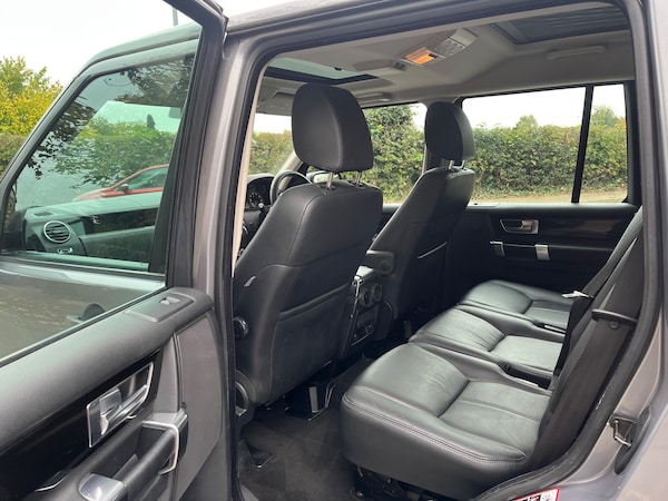 Used Land Rover Discovery 4 2011 for sale - 76327120: Photo 18