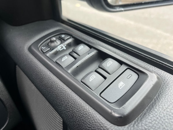 Used Land Rover Discovery 4 2011 for sale - 76327120: Photo 19