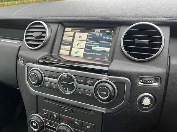 Used Land Rover Discovery 4 2011 for sale - 76327120: Photo 28