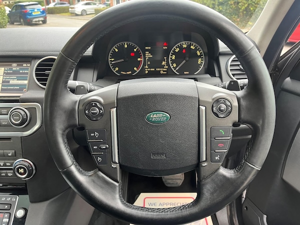 Used Land Rover Discovery 4 2011 for sale - 76327120: Photo 31