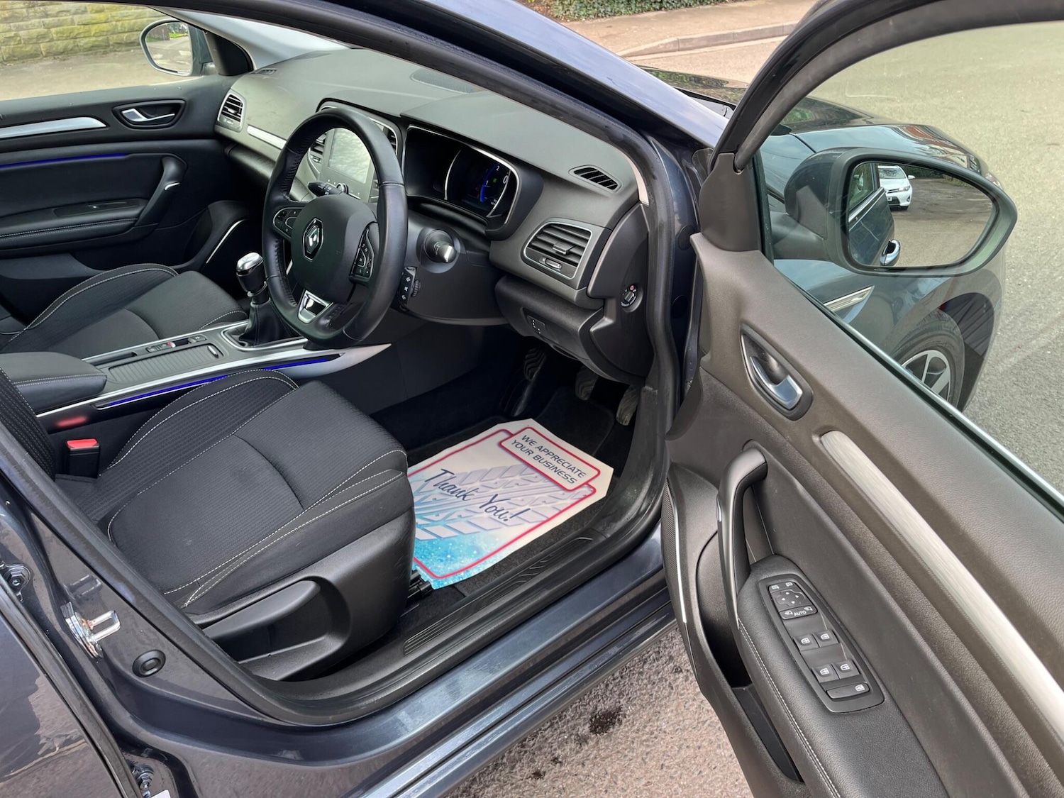 Used Renault Megane for sale - 77823861: Photo 26