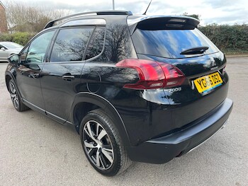 Used Peugeot 2008 2016 for sale - 77925820: Photo