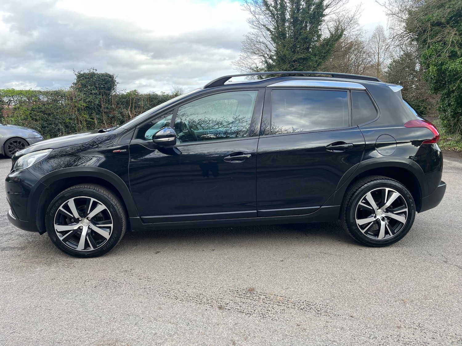 Used Peugeot 2008 for sale - 77925820: Photo 5