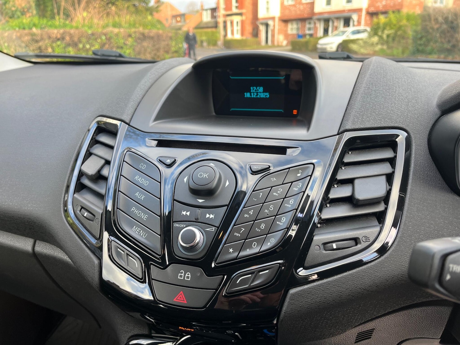 Used Ford Fiesta 2014 for sale - 77015698: Photo 10