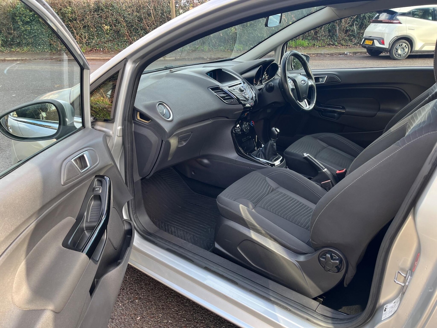 Used Ford Fiesta 2014 for sale - 77015698: Photo 26