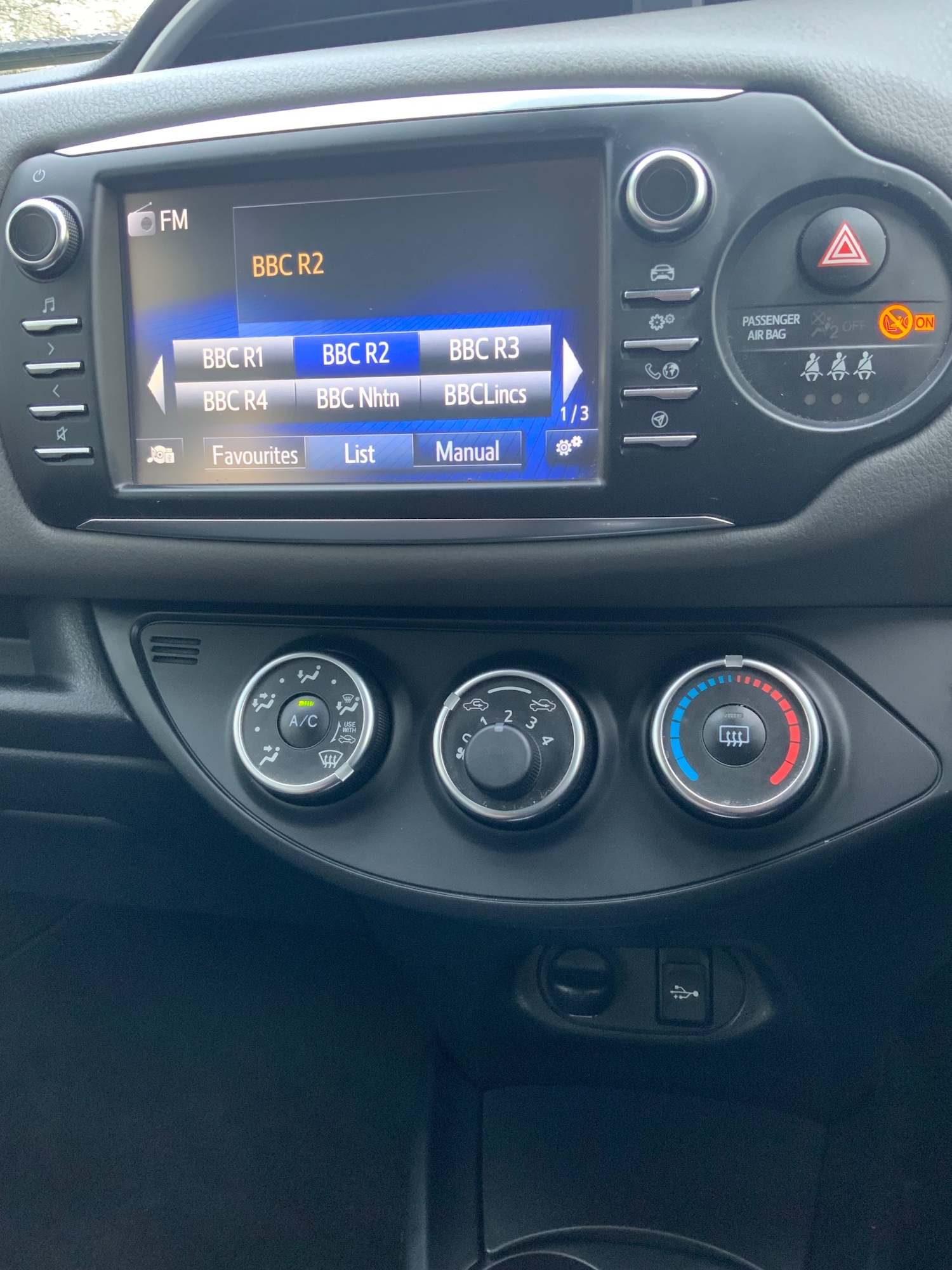 Used Toyota Yaris 2018 for sale - 77616903: Photo 19