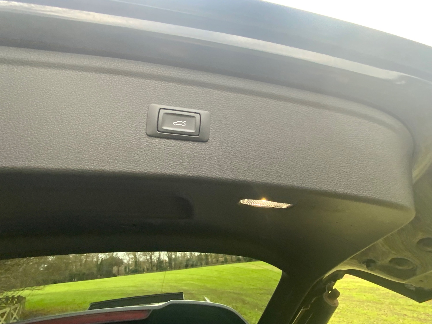 Used Audi Q5 2017 for sale - 76904421: Photo 19