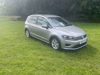 Used Volkswagen Golf SV 2016 for sale - 78938294: Photo