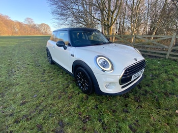Used MINI Hatch 2018 for sale - 77022740: Photo