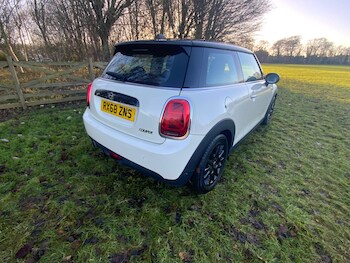 Used MINI Hatch 2018 for sale - 77022740: Photo