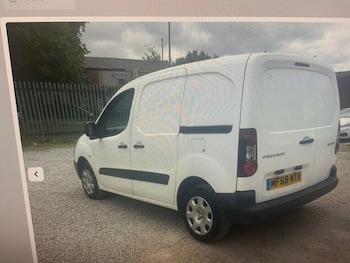 Used Peugeot Partner 2018 for sale - 77077388: Photo