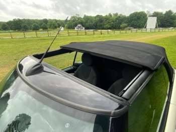 Used MINI Convertible 2011 for sale - 74840773: Photo