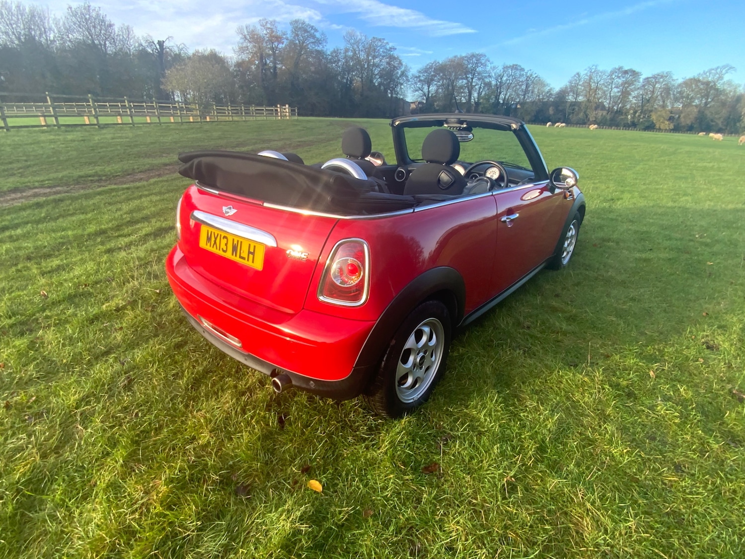 Used MINI Convertible 2013 for sale - 76544395: Photo 5