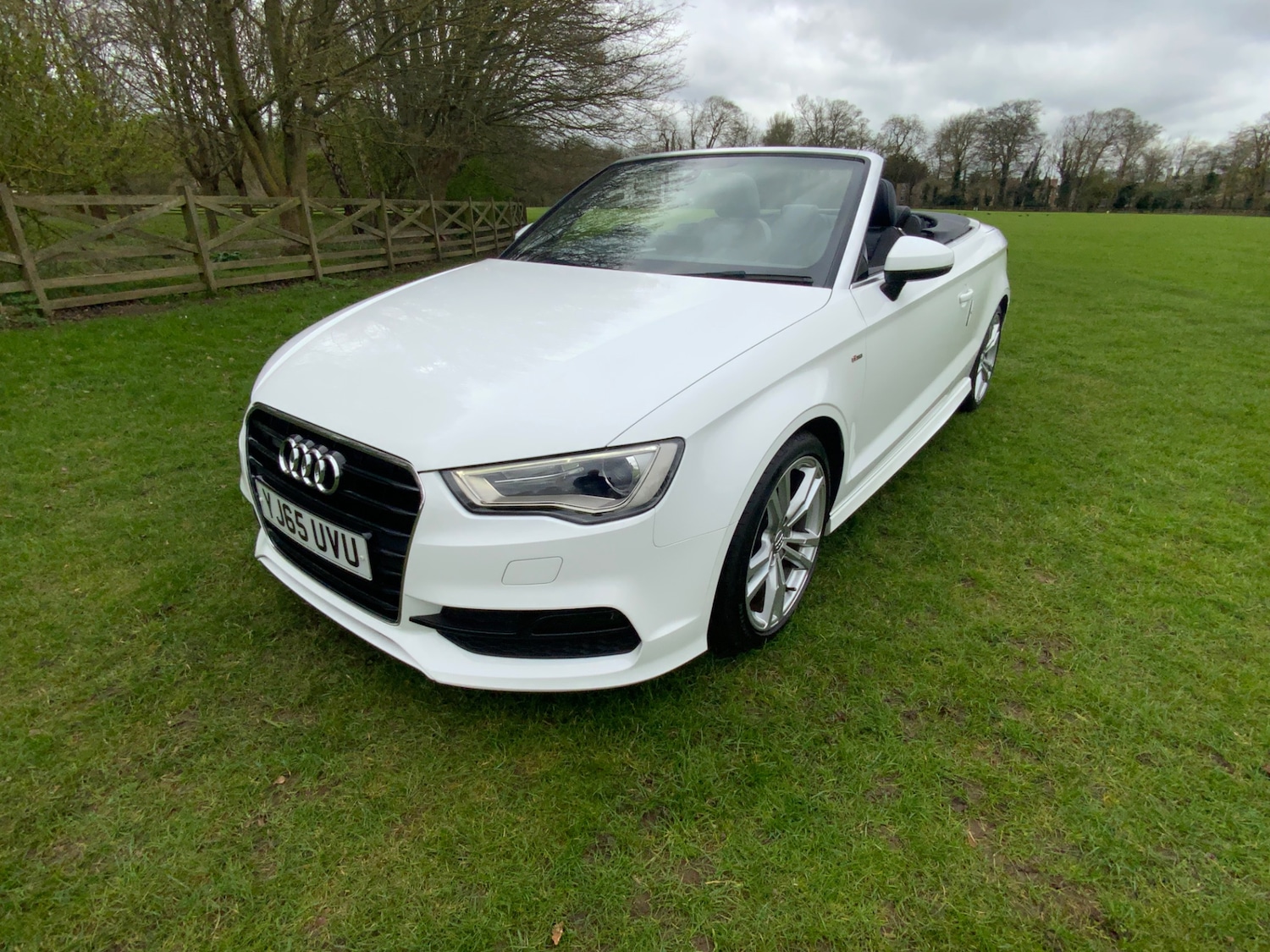 Used Audi A3 2015 for sale - 77997598: Photo 2