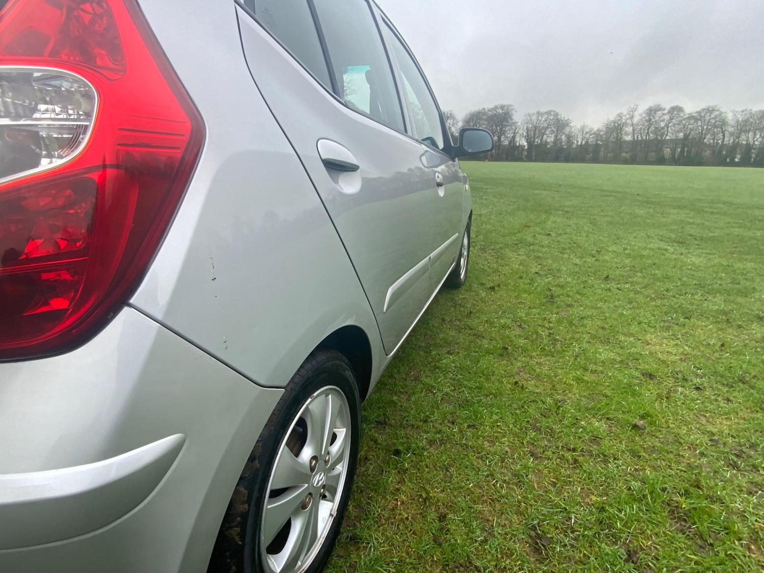 Used Hyundai i10 2011 for sale - 77687792: Photo 12