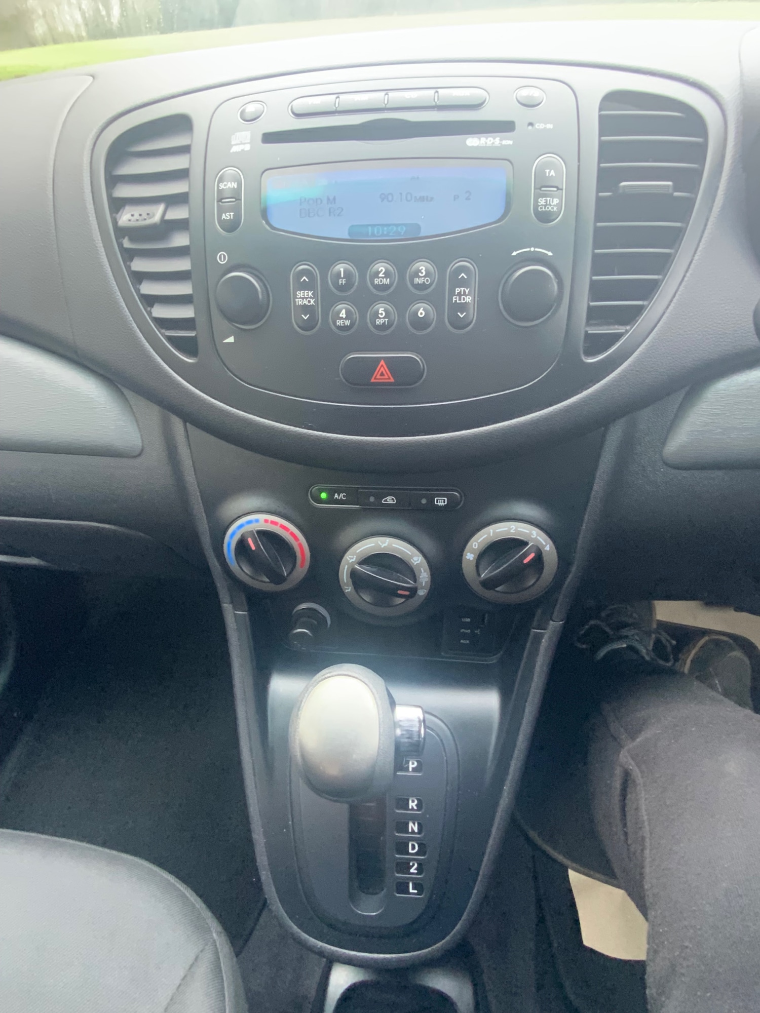 Used Hyundai i10 2011 for sale - 77687792: Photo 18