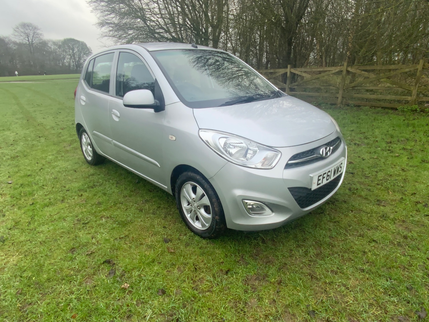 Used Hyundai i10 2011 for sale - 77687792: Photo 2