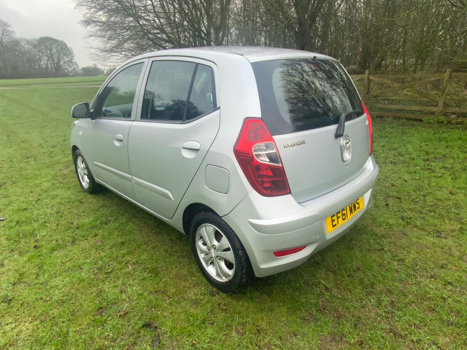 Used Hyundai i10 2011 for sale - 77687792: Photo 5