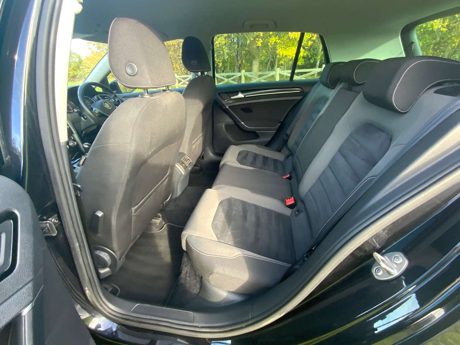 Used Volkswagen Golf 2015 for sale - 76331988: Photo 12