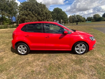 Used Volkswagen Polo 2017 for sale - 75723379: Photo