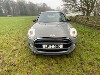 Used MINI Hatch 2017 for sale - 77023384: Photo