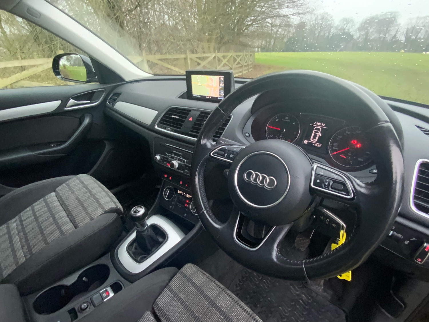 Used Audi Q3 2016 for sale - 76904427: Photo 10