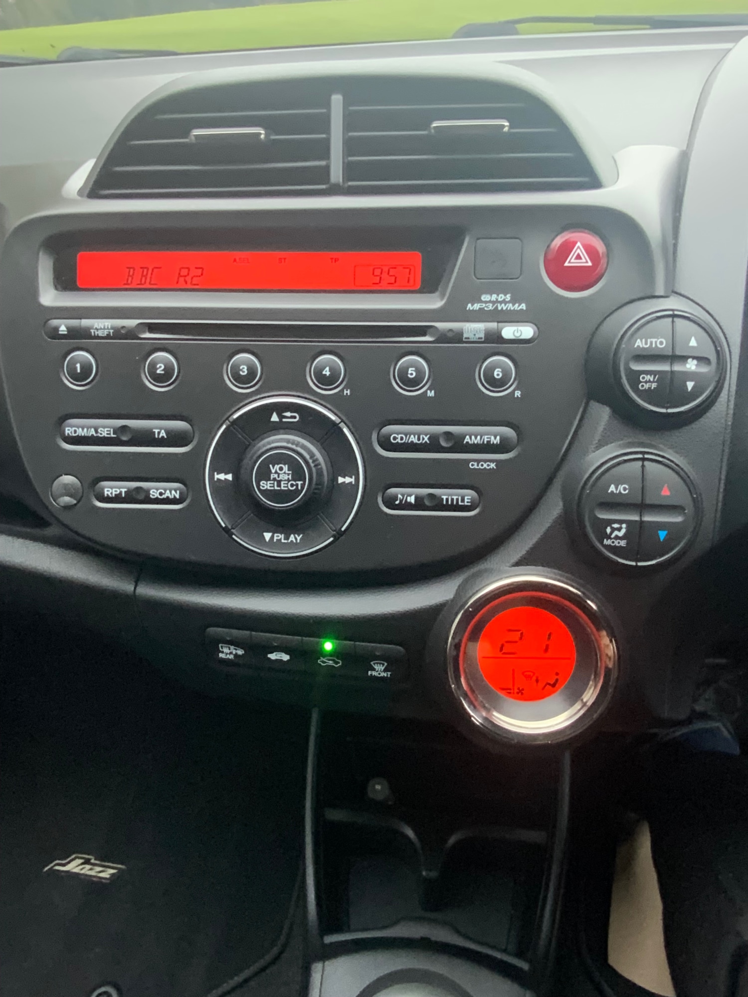 Used Honda Jazz 2015 for sale - 77023486: Photo 11