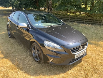 Used Volvo V40 2013 for sale - 79218034: Photo